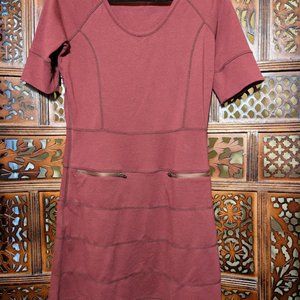 Athleta Strata Ponte Knit Zipper Dress Size S Burgundy Stretch Half Sleeve
